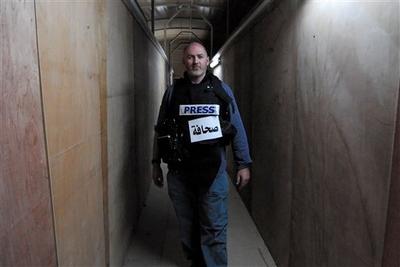 Stephen Farrell, a reporter for The New York Timesm, is shown in Iraq in July 2007. (AP)