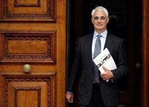 Britain&#039;s Chancellor of the Exchequer Alistair Darling leaves the Treasury to deliver his pre-budget report. (AP)