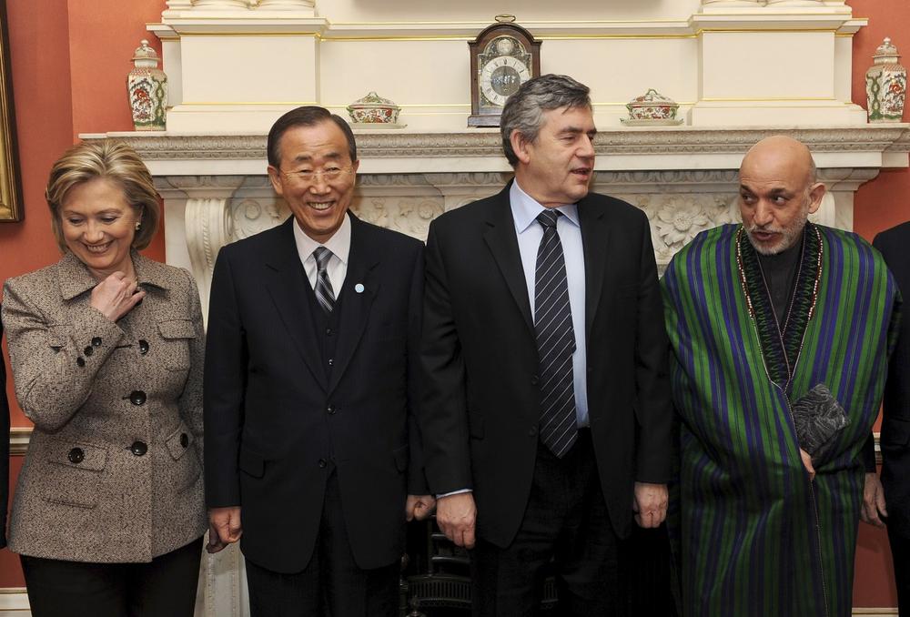 U.S. Secretary of State Hillary Clinton, U.N. Secretary-General Ban Ki-moon, second from left, British Prime Minister Gordon Brown, second from right, and Afghan President Hamid Karzai, right, pose inside ahead of the Afghanistan Conference in London on Thursday.  (AP)