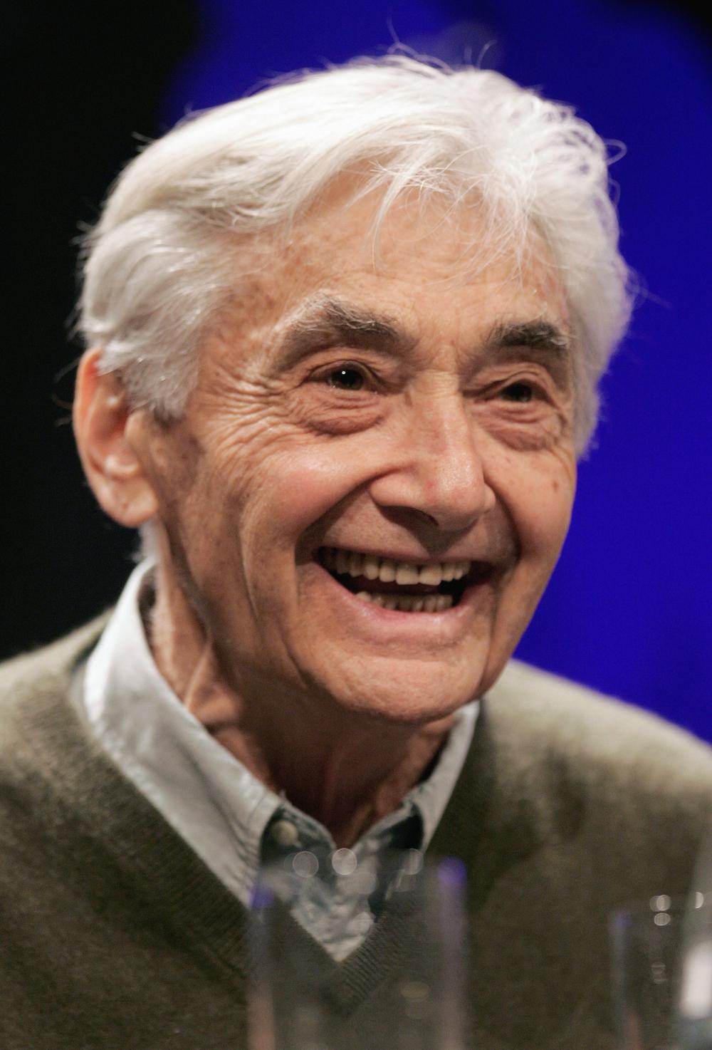 Author Howard Zinn at Emerson College in 2008 . (AP)