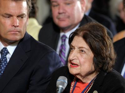 Veteran journalist Helen Thomas leaves amid controversy over remarks she made about Israel and Palestinians. (AP)