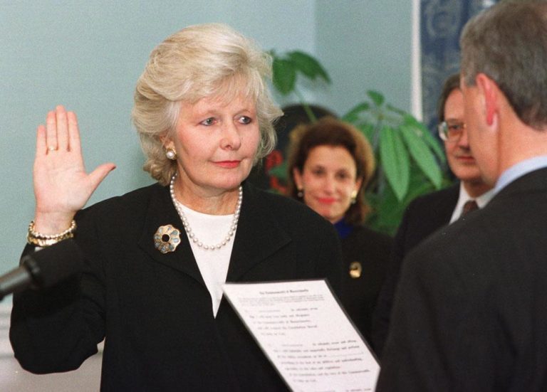 Margaret Marshall  is sworn in as the SJC chief justice by then-Gov. Paul Cellucci in 1999. (AP)
