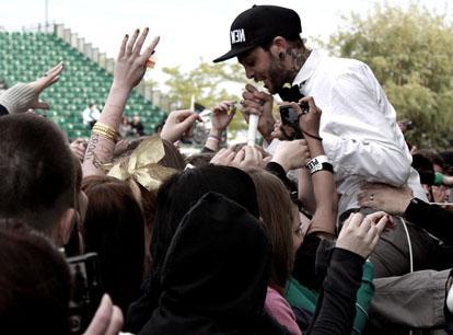 Travie McCoy at the Bamboozle Chicago music festival in May. (TCDC Media/Flickr)