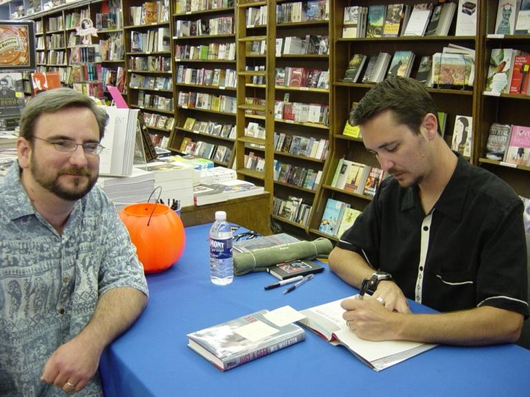 Actor/writer Wil Wheaton and a fan at a book signing at Brookline Booksmith (DiscourseMarker/Flickr)