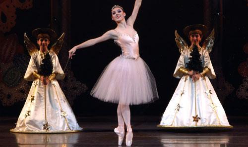 Tiler Peck performs the role of the Sugarplum Fairy in the New York City Ballet&#039;s &quot;The Nutcracker.&quot; (AP)