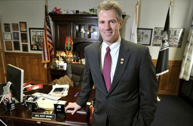 Massachusetts Sen. Scott Brown at his office in Boston, Jan. 11, 2011. (AP)