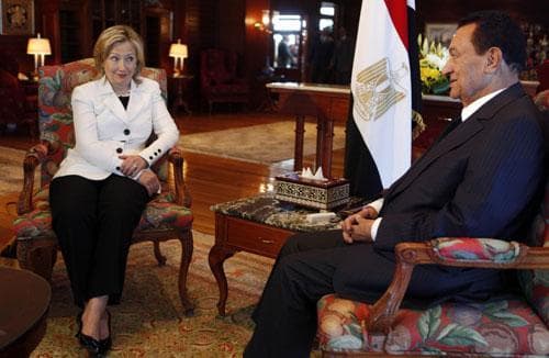 In this file photo from Sept. 14, 2010, Egyptian President Hosni Mubarak meets with U.S. Secretary of State Hillary Rodham Clinton in Sharm el-Sheik, Egypt. (AP)