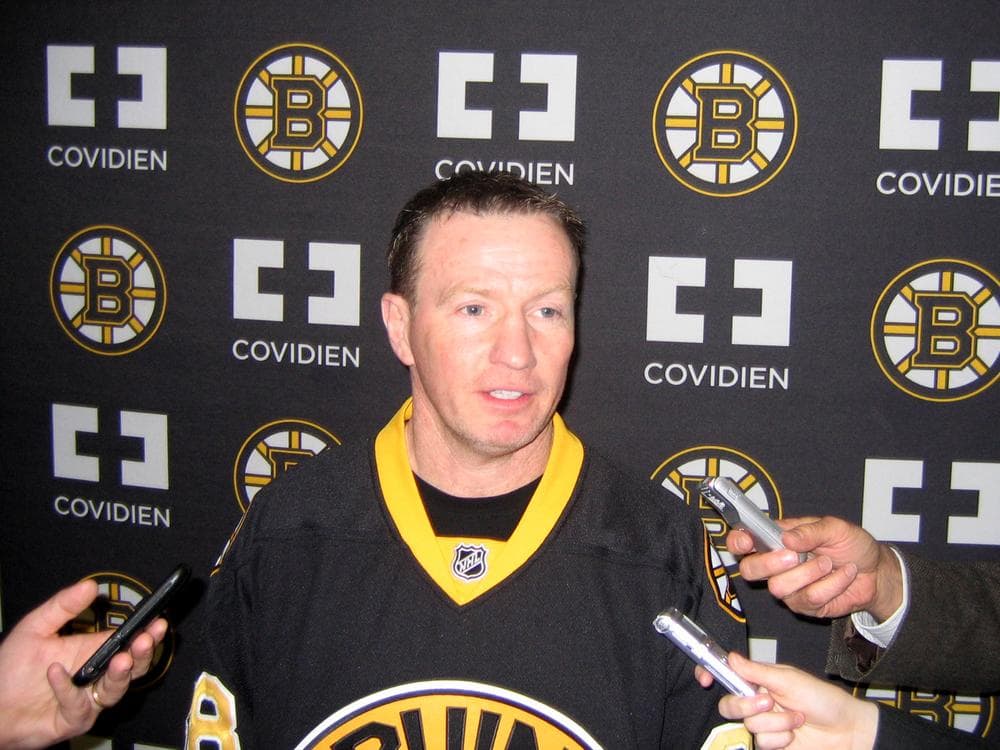 Before dropping the first puck at last week’s Bruins game, Micky Ward patiently explained the difference between boxing and fighting in hockey. He’d have been disqualified if he’d dropped his gloves.