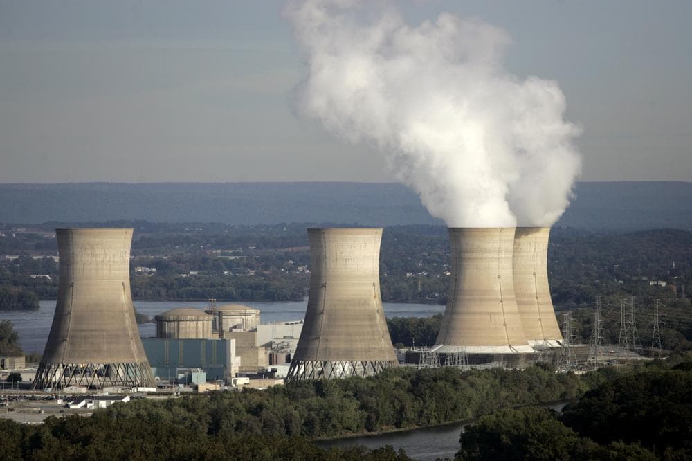 Steam billows from two active cooling towers of the Three Mile Island nuclear power plant in Middletown, Pa., Wednesday, Oct. 19, 2005. (AP)