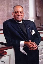 Rev. Peter Gomes died Monday night. He was 68.