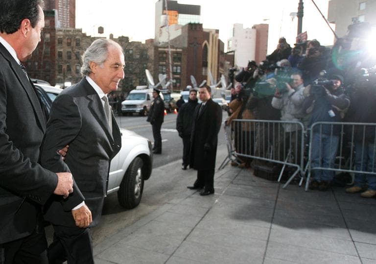 Bernie Madoff enters federal court to plead guilty to fraud charges in New York, March 12, 2009. (AP)