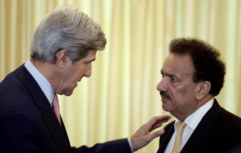 Sen. John Kerry, left, speaks to Pakistan's Interior Minister Rehman Malik in Islamabad, Pakistan, Monday. (AP)