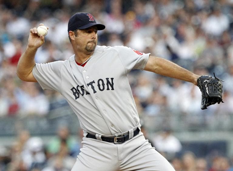 Boston Red Sox&#039;s Tim Wakefield delivers a pitch during the first inning at Yankee Stadium on Wednesday. (AP)