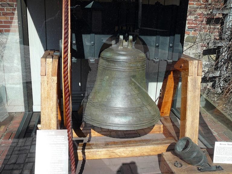 Paul Revere bell (Cody Hanson/Flickr)