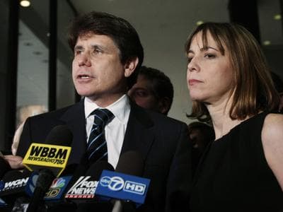 Former Illinois Gov. Rod Blagojevich and his wife, Patti, spoke with the media at the federal building in Chicago in this photo taken June 9. (AP)