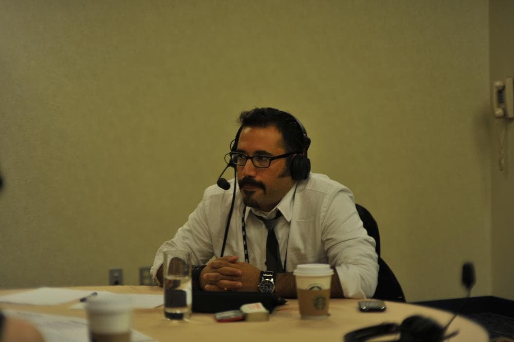 Robert Hernandez (aka @webjournalist) talks with On Point. (Alex Kingsbury/WBUR)