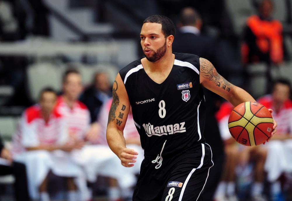 NBA guard Deron Williams in action as his Turkish team, Besiktas, play Bandirma Kirmizi in the Turkish Basketball League in Istanbul. Williams joined Besiktas until the end of the NBA lockout. (AP)