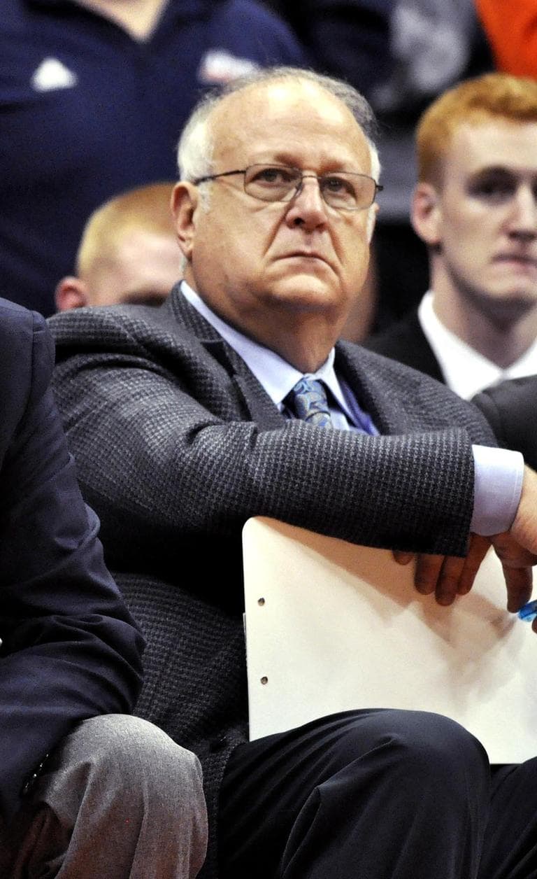 Syracuse basketball assistant coach Bernie Fine (AP)