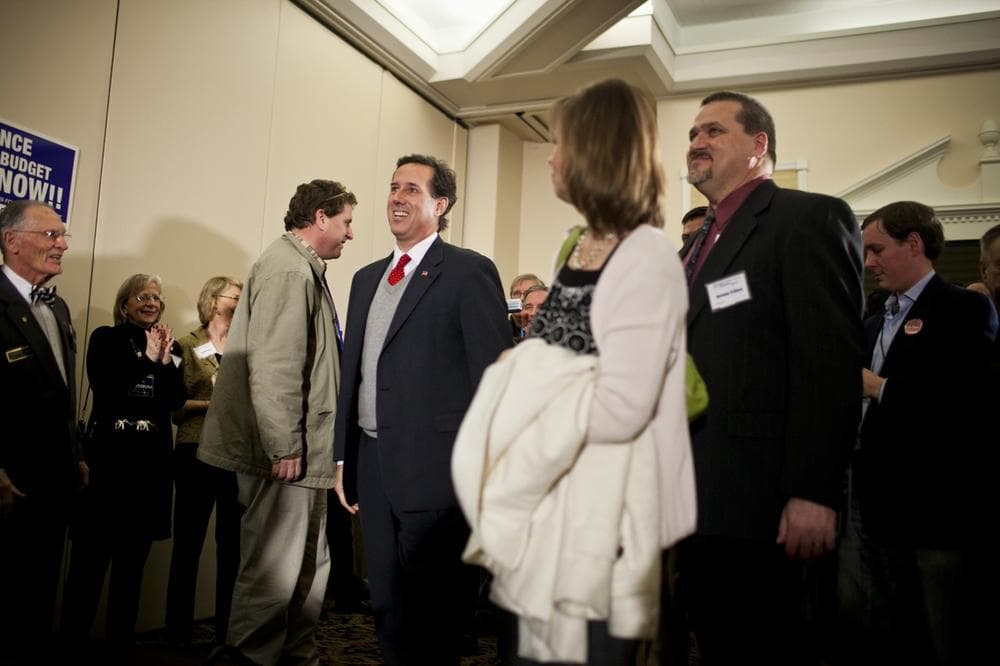 Sen. Rick Santorum campaigns at a GOP gala in Nashua, N.H. (WBUR/Dominick Reuter)