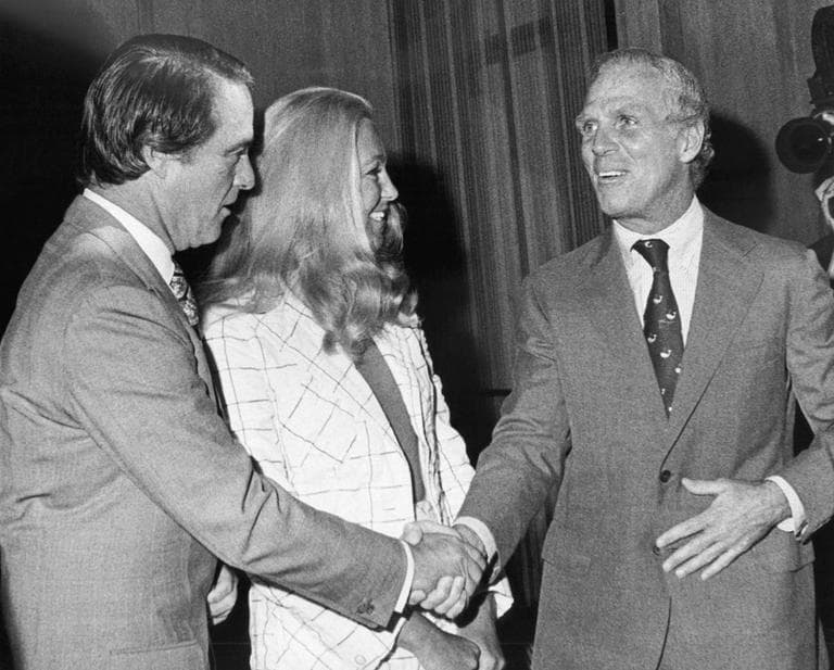 With his hearty handshake, Boston Mayor Kevin White, right, greets Democratic vice presidential candidate Sargent Shriver on Sept. 5, 1972, at City Hall in Boston. (AP)