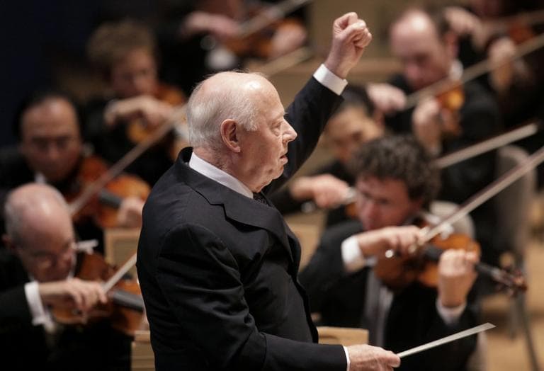 Bernard Haitink conducts the Boston Symphony Orchestra in the Brahms Symphony No. One in 2009.(AP)