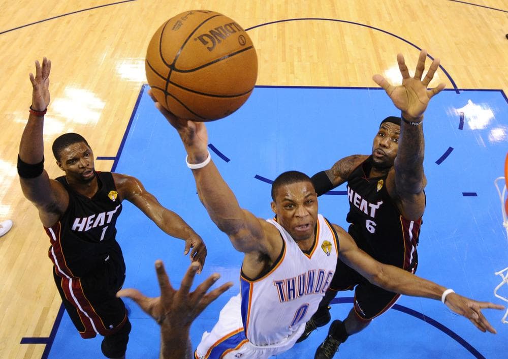 Russell Westbrook and the Thunder tried to come back from a halftime deficit in Game 2, but the Heat tied the series at 1-1.  (AP)