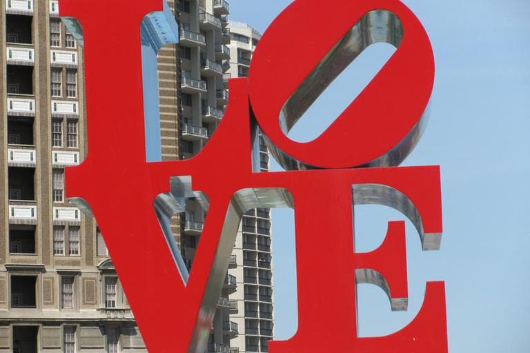 Robert Indiana's LOVE sculpture, JFK Plaza, Philadelphia.(Las/Flickr)