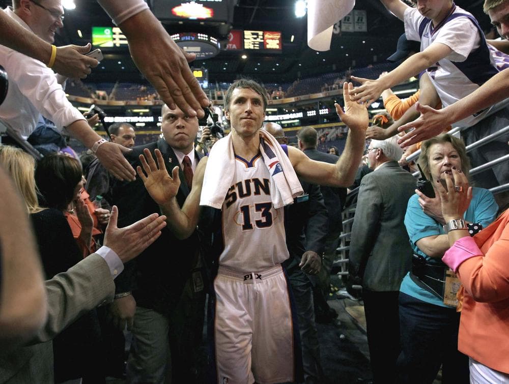 Steve Nash leaves the court his final game with the Phoenix Suns. Nash joined L.A. Lakers this week. (AP)