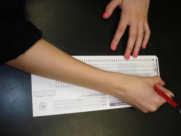 A student prepares to take a standardized test. (biologycorner/Flickr)