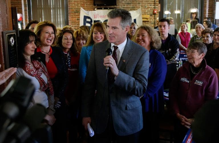 Republican incumbent U.S. Sen. Scott Brown speaks during a campaign event at Stachey's Pizza in North Andover Monday. (Elise Amendola/AP)