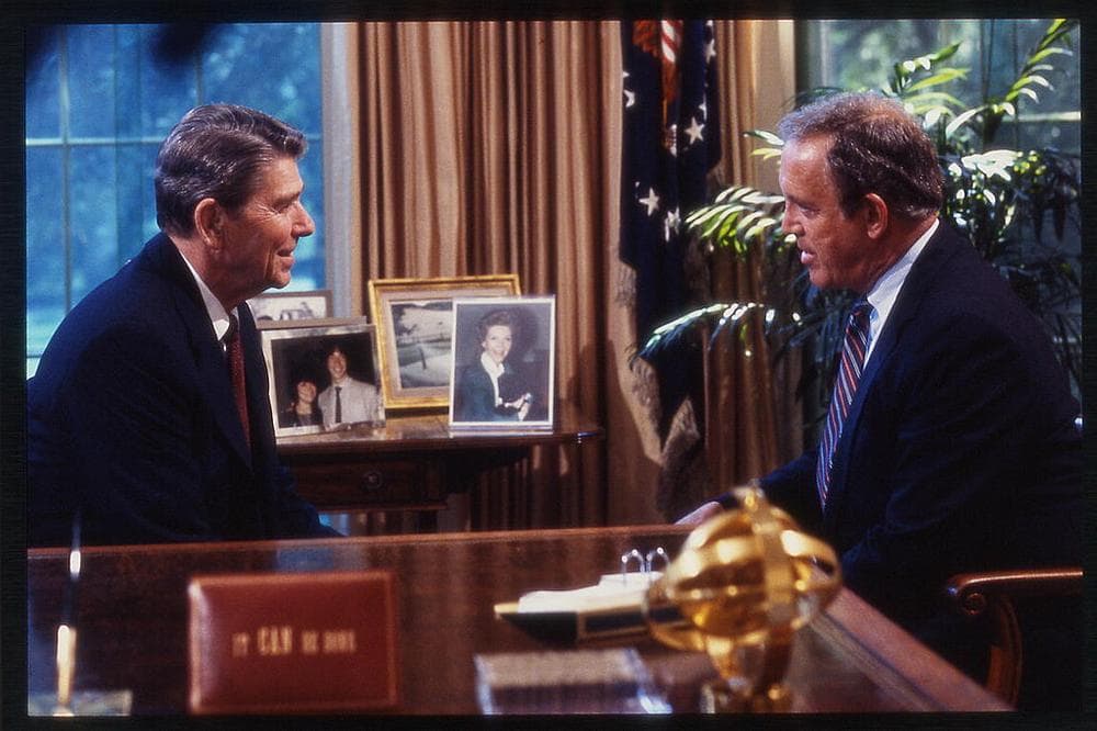 President Ronald Reagan meets with Sen. Warren Rudman, R-N.H., in the Oval Office in 1987.  (Carol Highsmith/The Library of Congress)