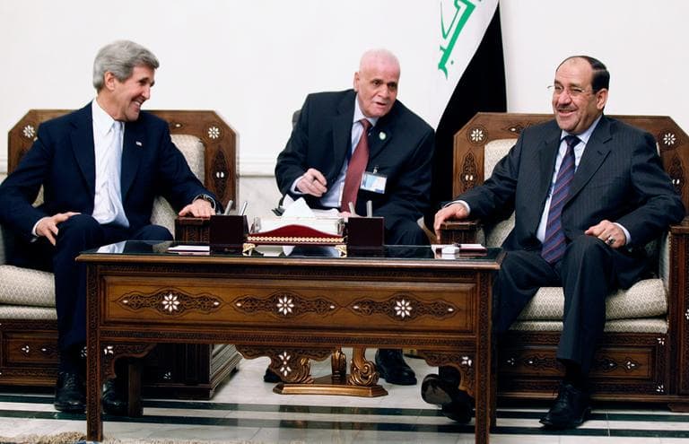U.S. Secretary of State John Kerry, left, meets with Iraq's Prime Minister Nouri al-Maliki, right, in Baghdad, Iraq, Sunday, March 24, 2013. (Jason Reed/AP Pool)