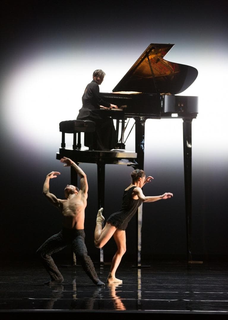 John Lam and Lia Cirio with pianist Pianist Tomoko Mukaiyama in Kylian&#039;s &quot;Tar and Feathers.&quot;  (Rosalie O&#039;Connor)