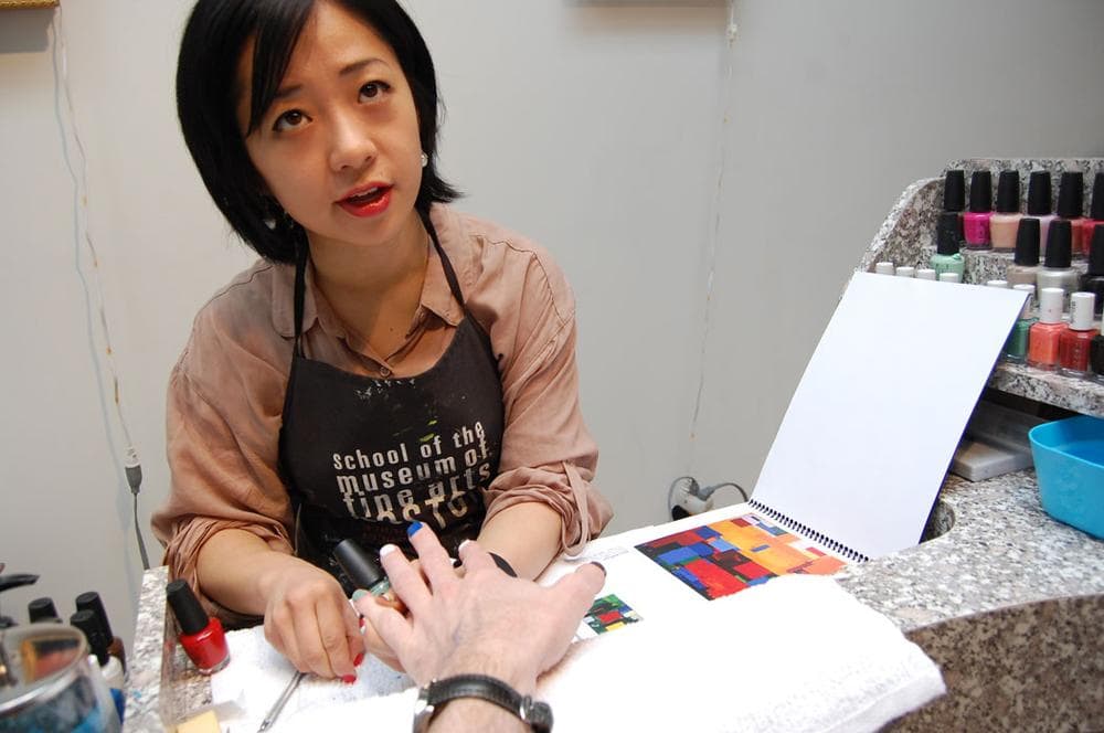 Victoria Shen gives &quot;Modernist Manicures.&quot; (Greg Cook)