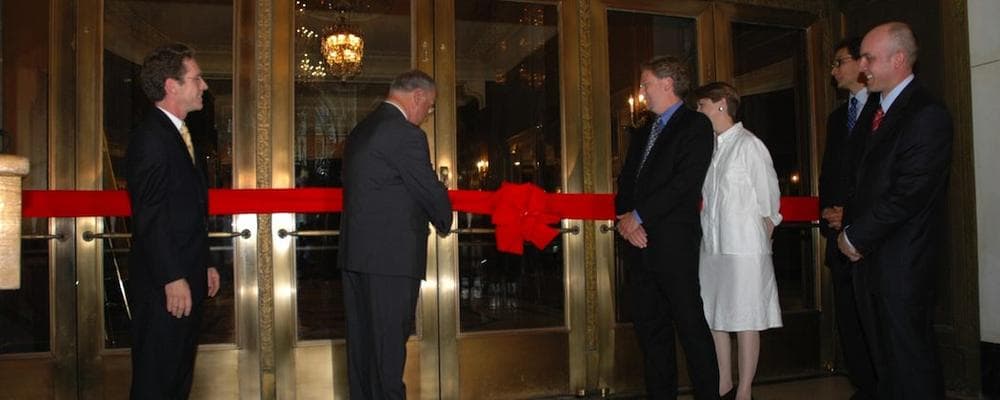 Mayor Thomas Menino cutting the ribbon on the Opera House. (Whitney Cox)