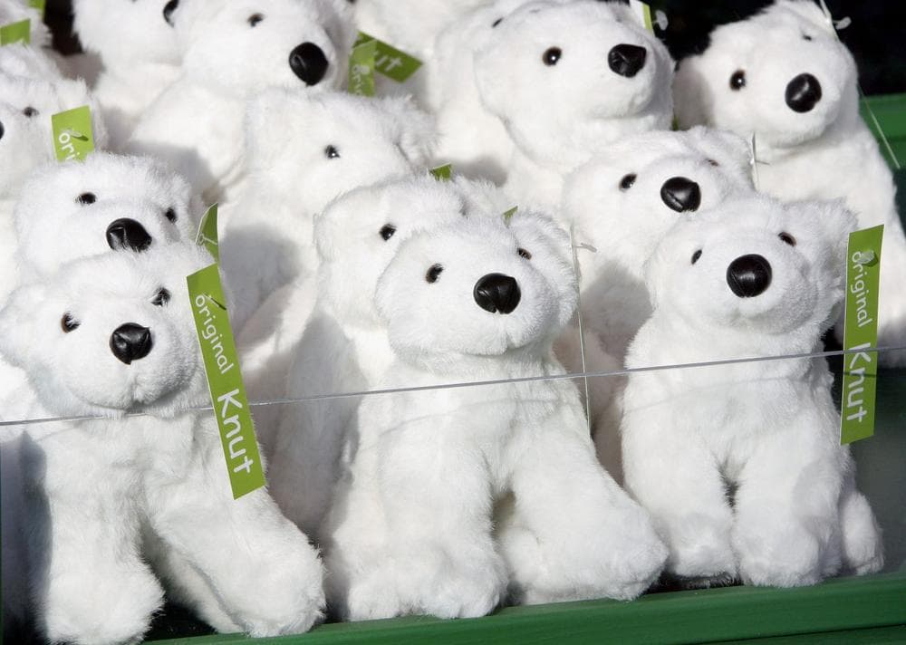 Some compete for trophies &mdash; others for stuffed animals. (Michael Sohn/AP)