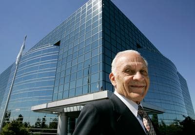 Amar Bose, chairman and founder of Bose Corp., appears in front of the company's Framingham headquarters in 2007. (Steven Senne/AP)