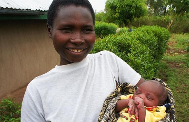 Alice in Kenya received $205 through Watsi to pay for the safe delivery of her baby. (Watsi)