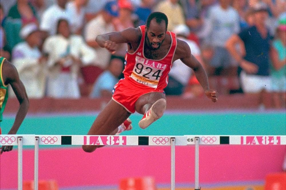 Edwin Moses jumps a hurdle on his way to winning the gold medal in the 400-meter hurdles in Los Angeles, August 5, 1984. (AP)