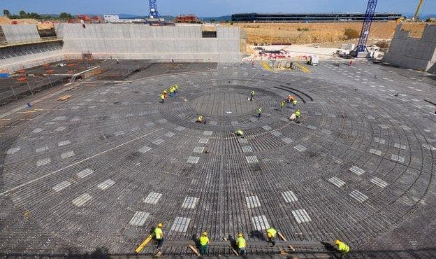 The foundations for Iter's tokamak &mdash; which will contain the hot plasma &mdash; have been laid. (BBC)