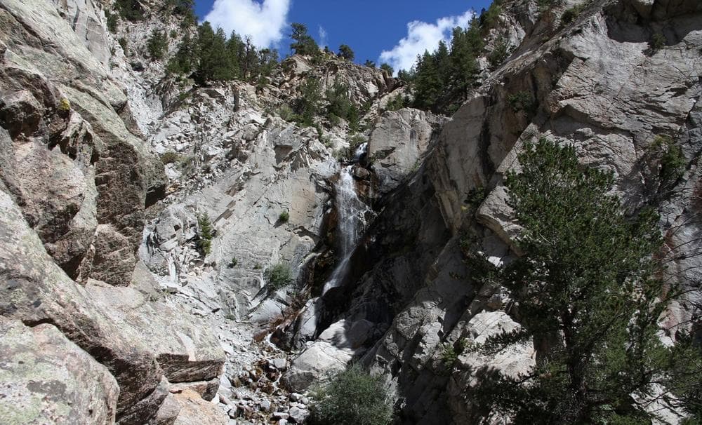 Agnes Vaille falls in Colorado. (shiningpolarisix/Flickr)