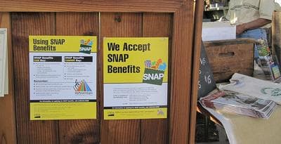 Healdsburg Certified Farmers Market accepts food stamps. (mswine/Flickr)