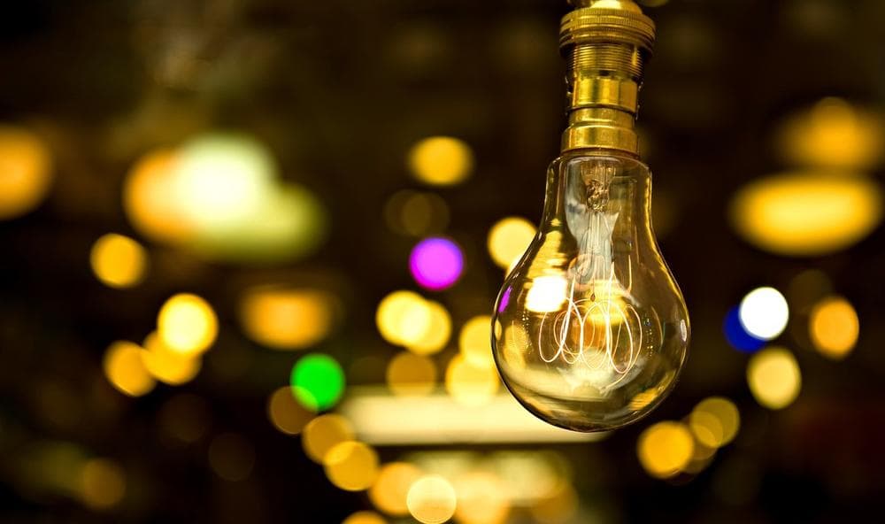 A ban on traditional 60 and 40-watt incandescent bulbs goes into effect Jan 1. (AFP/Getty Images)