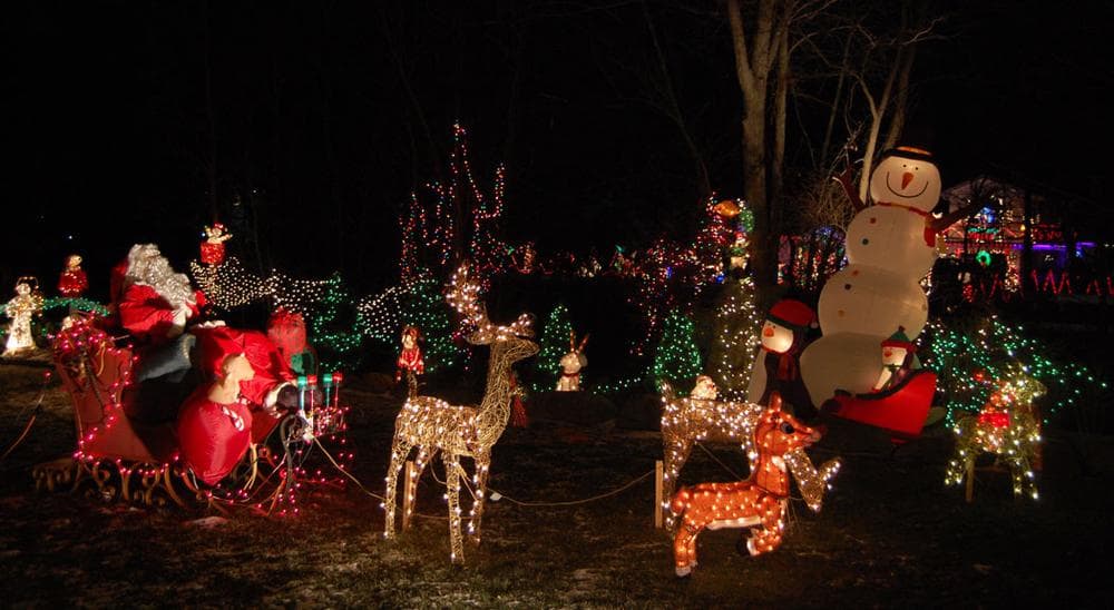 Santa's sleigh at 22 Lynn Fells Parkway, Saugus. (Greg Cook)