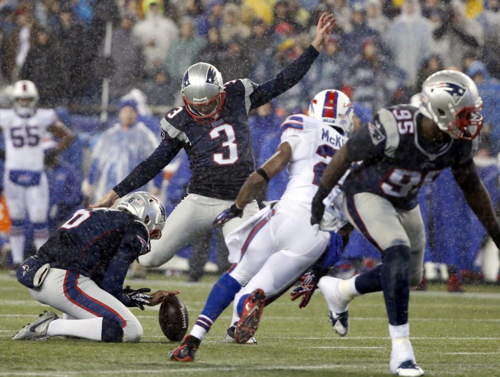 New England Patriots' Stephen Gostkowski kicks a field goal against the Buffalo Bills. (Elise Amendola/AP)