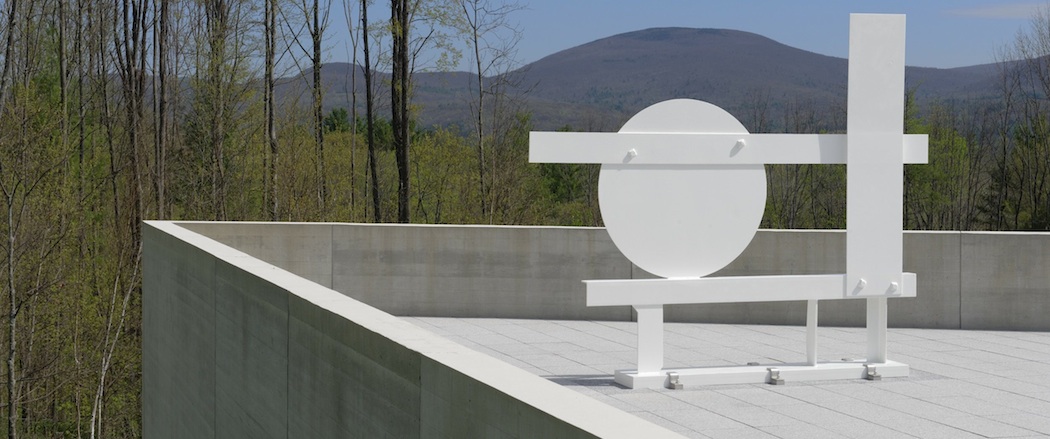 Installation at the Lunder Center at Stone Hill of &quot;Primo Piano II,&quot; 1962. Painted steel, 12x x 146 x 19 in. (314.9 x 370.8 x 48.3 cm). The Estate of David Smith. (Mike Agee)