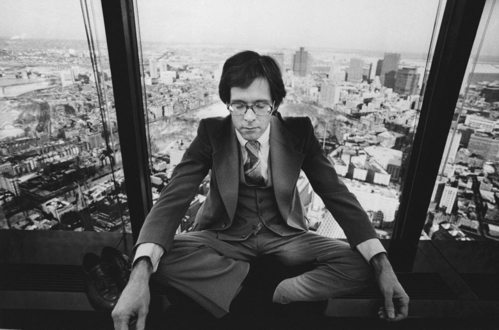 Roy Lobdell an assistant councilor at law meditates during his lunch hour in the tower of the John Hancock Building in Boston on February 4, 1977. (AP)