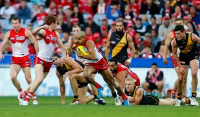 Lewis Jetta of the Swans in action during the 2014 AFL Round 23 match between the Sydney Swans and the Richmond Tigers at ANZ Stadium, Sydney on August 30, 2014. (Courtesy Anthony Pearse/AFL Media)