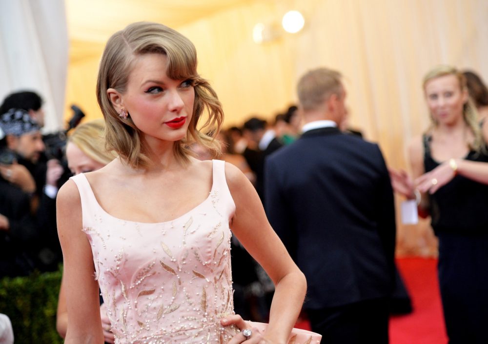 Taylor Swift attends the &quot;Charles James: Beyond Fashion&quot; Costume Institute Gala at the Metropolitan Museum of Art on May 5, 2014 in New York City. (Mike Coppola/AFP/Getty Images)