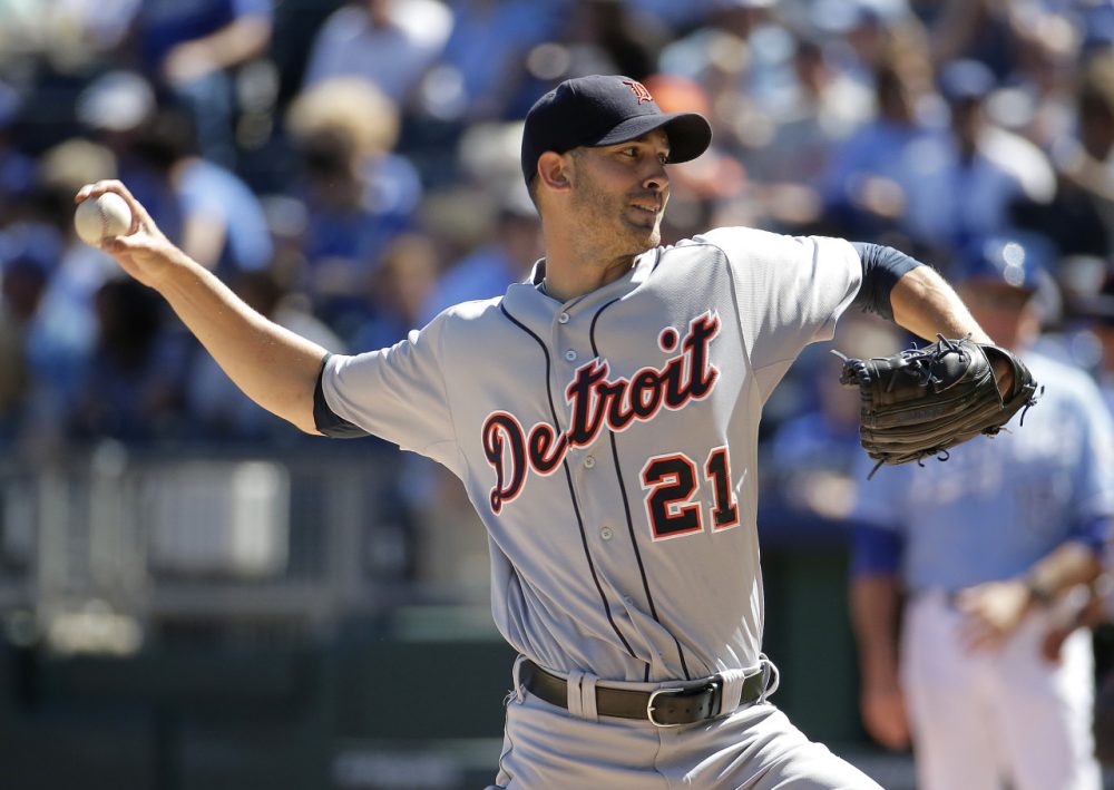Detroit Tigers starting pitcher Rick Porcello throws during the first inning of a baseball game against the Kansas City Royals in September. (Charlie Riedel/AP)